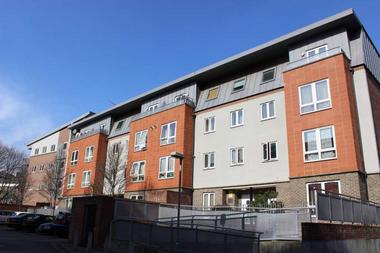 One Double Bedroom at San House, Homerton, 5DL