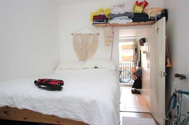 One Bedroom Flat at Darcy House, Hackney, E8, 3RY