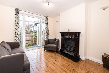 WELL PRESENTED HOUSE ARRANGED OVER TWO FLOORS at Kirkstall Gardens, London, 4HR